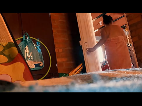 ❤️ Mano dėdė seka paskui mane į dušą, jis dulkina mane, kol aš prausiuosi duše. ❤️❌ Seks video prie porno lt.tuberxxx-com.ru ❌